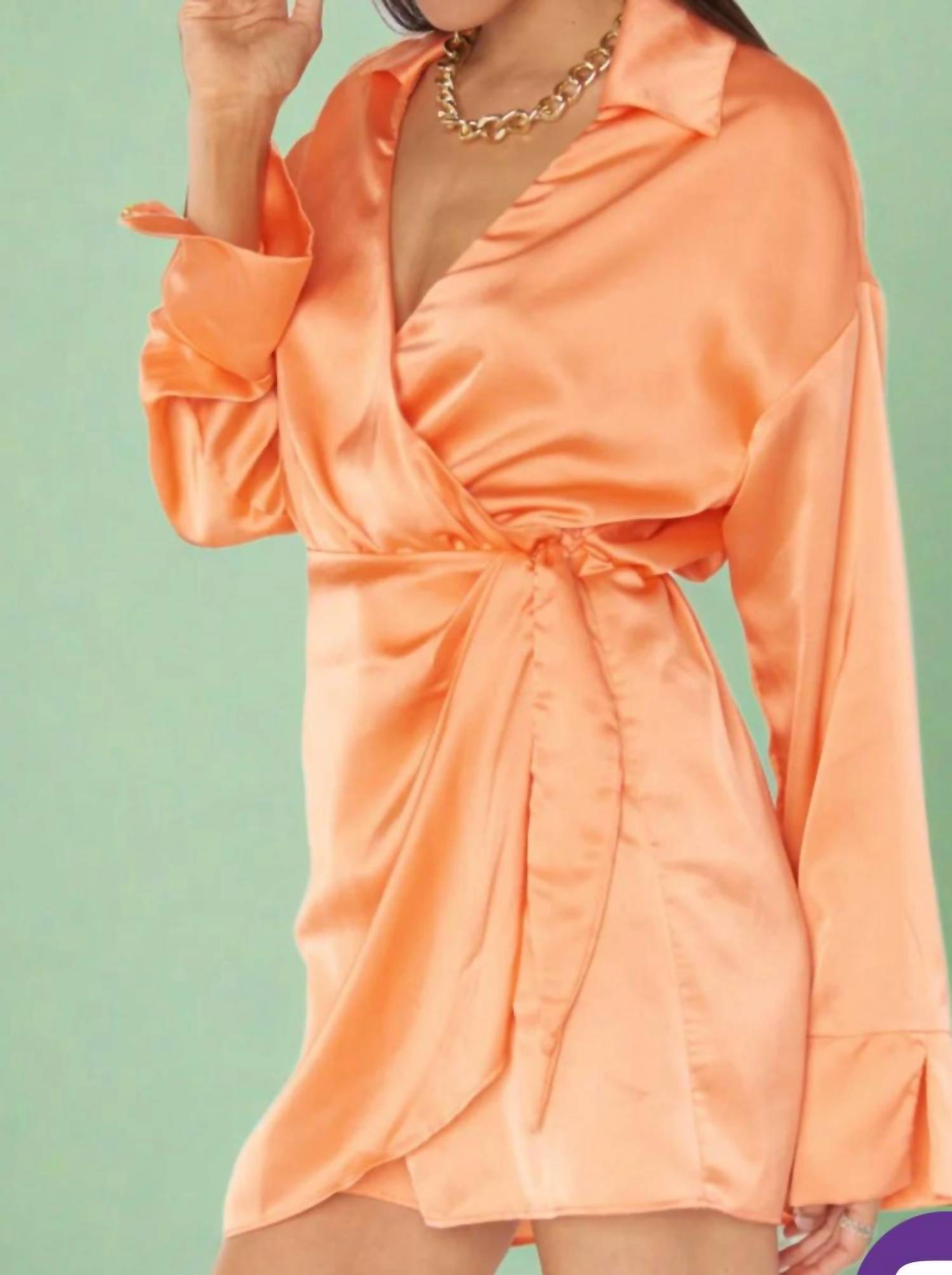 Мини-платье с воротником «Клара» в оранжевом цвете Show Me Your Mumu
Мини-платье с воротником «Клара» в оранжевом цвете Show Me Your Mumu