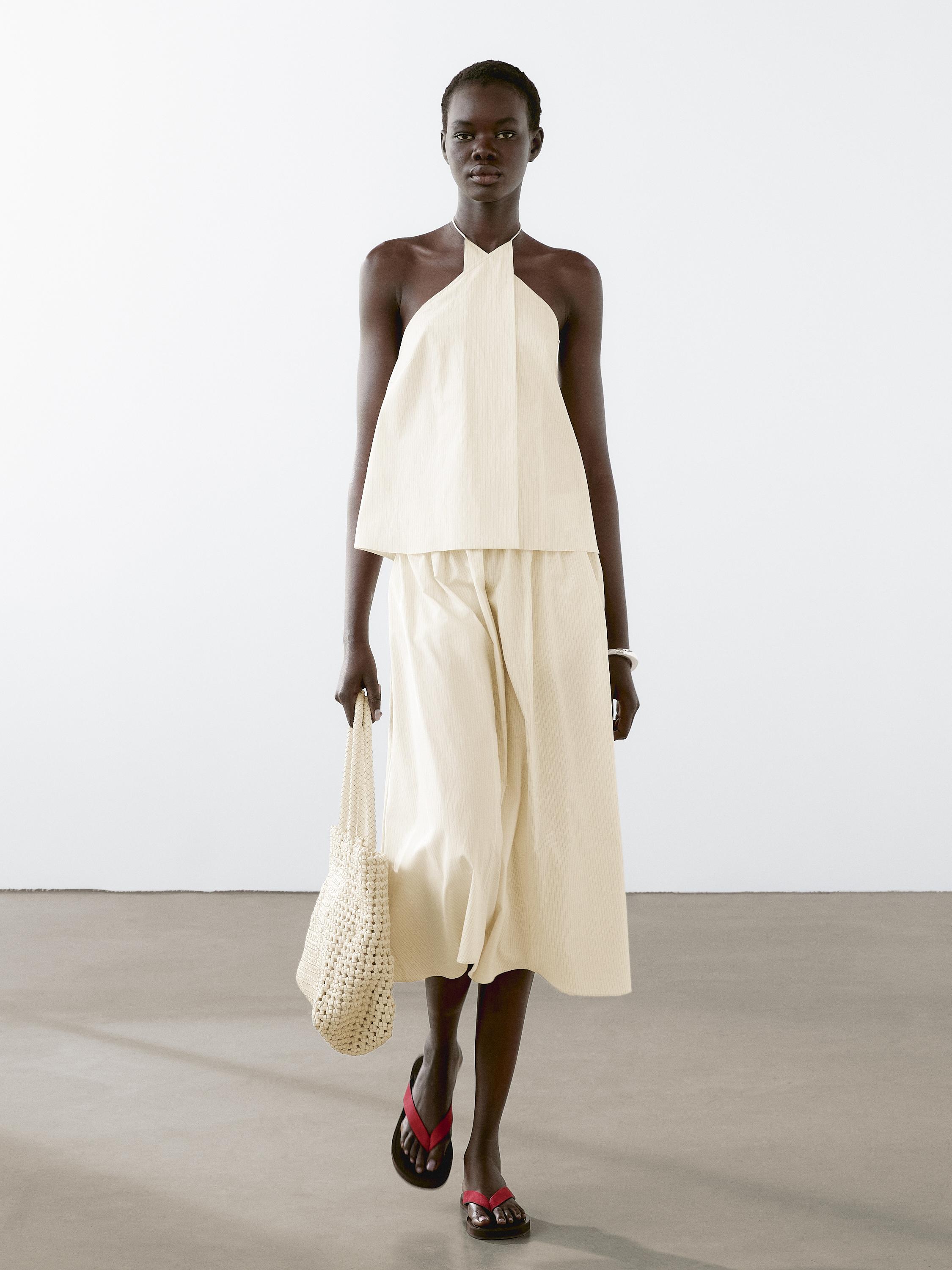 Топ из хлопковой смеси в полоску с бретельками через шею Massimo Dutti, кремовый
Топ из хлопковой смеси в полоску с бретельками через шею Massimo Dutti, кремовый