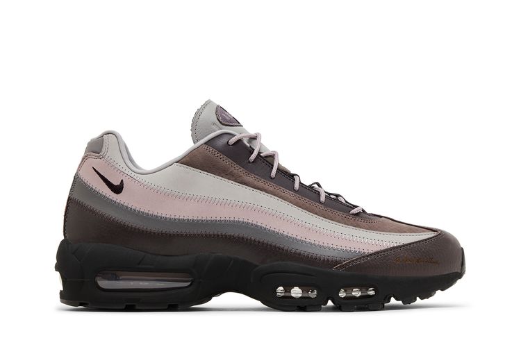 Кроссовки Nike A Ma Maniére x Air Max 95 While You Were Sleeping, фиолетовый 
Кроссовки Nike A Ma Maniére x Air Max 95 While You Were Sleeping, фиолетовый