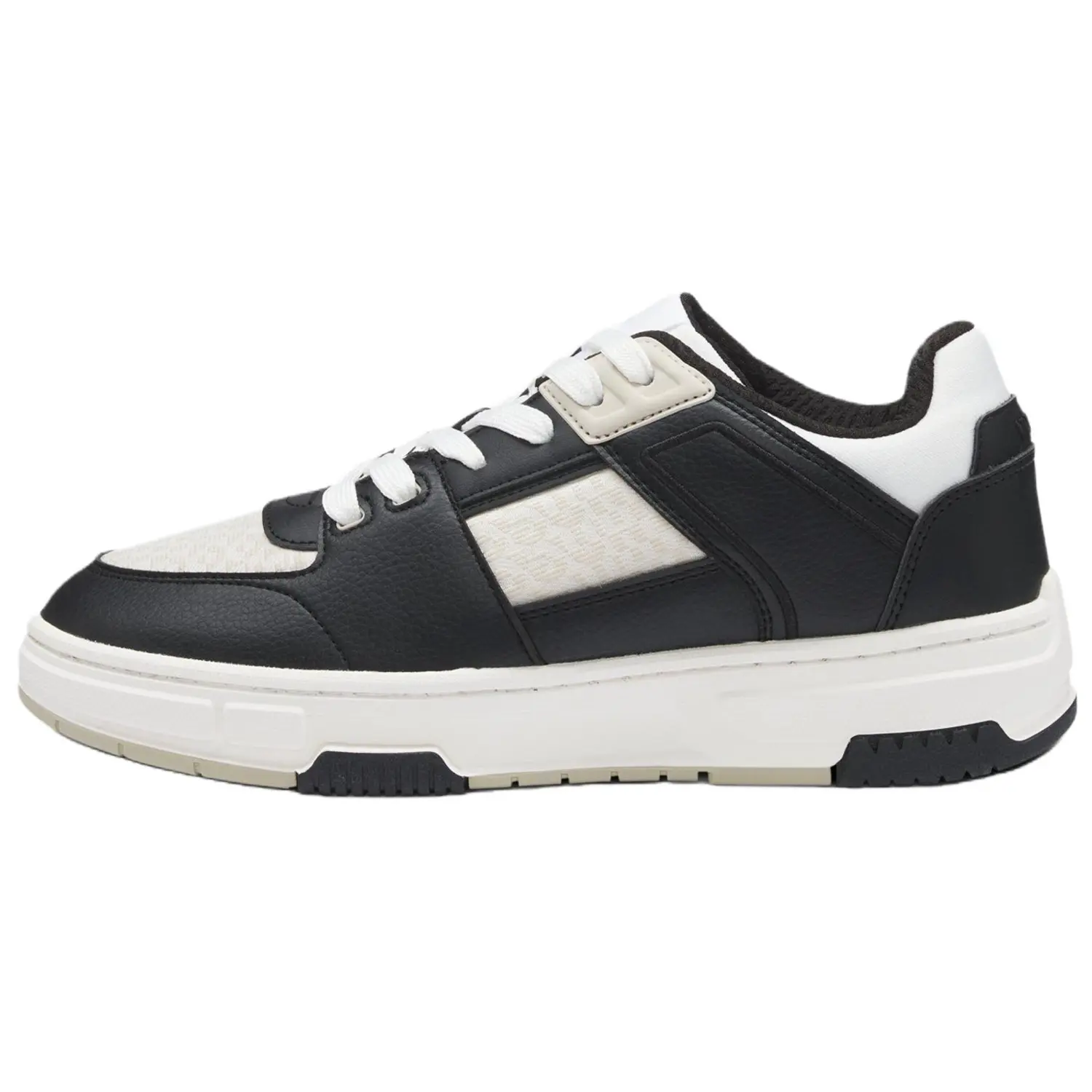 HUGO BOSS Низкие мужские кроссовки, черные
HUGO BOSS Низкие мужские кроссовки, черные