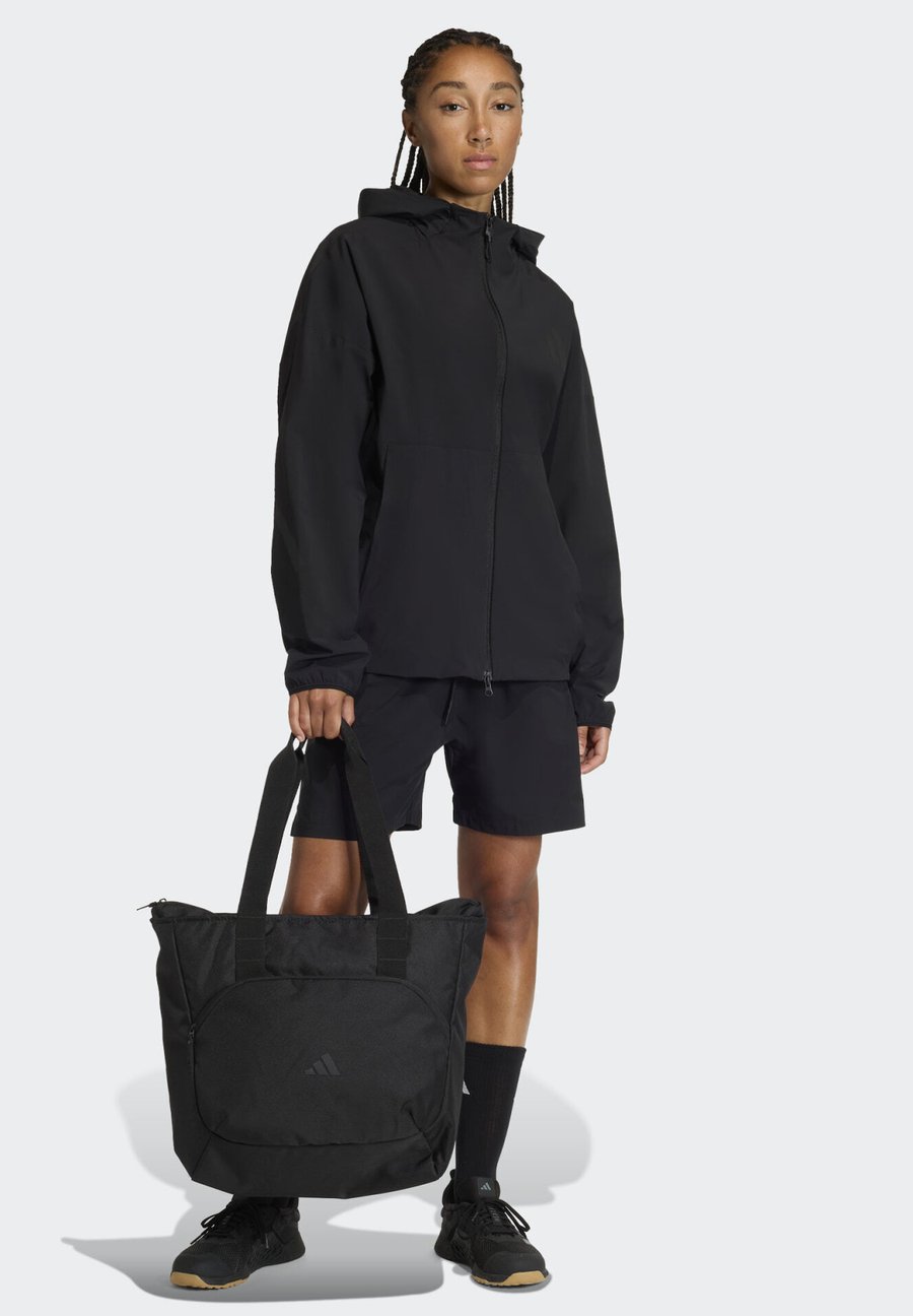 Спортивная сумка Adidas Performance PRIME, Black/Carbon/Black
Спортивная сумка Adidas Performance PRIME, Black/Carbon/Black