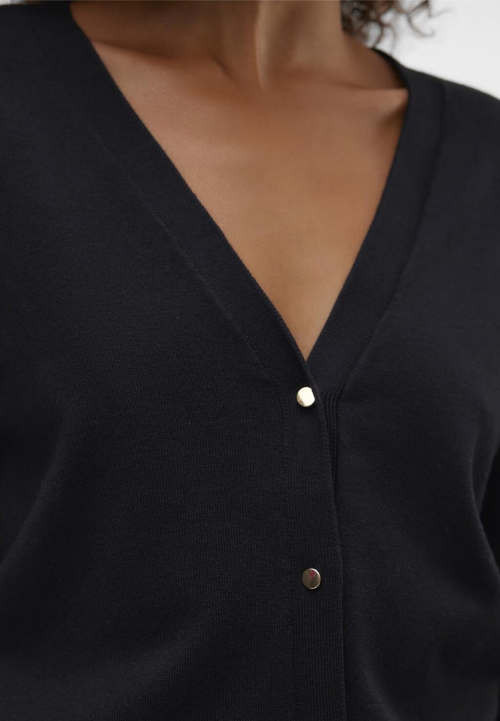 Кардиган SILJE LS V NECK GA NOOS Vero Moda, черный
Кардиган SILJE LS V NECK GA NOOS Vero Moda, черный