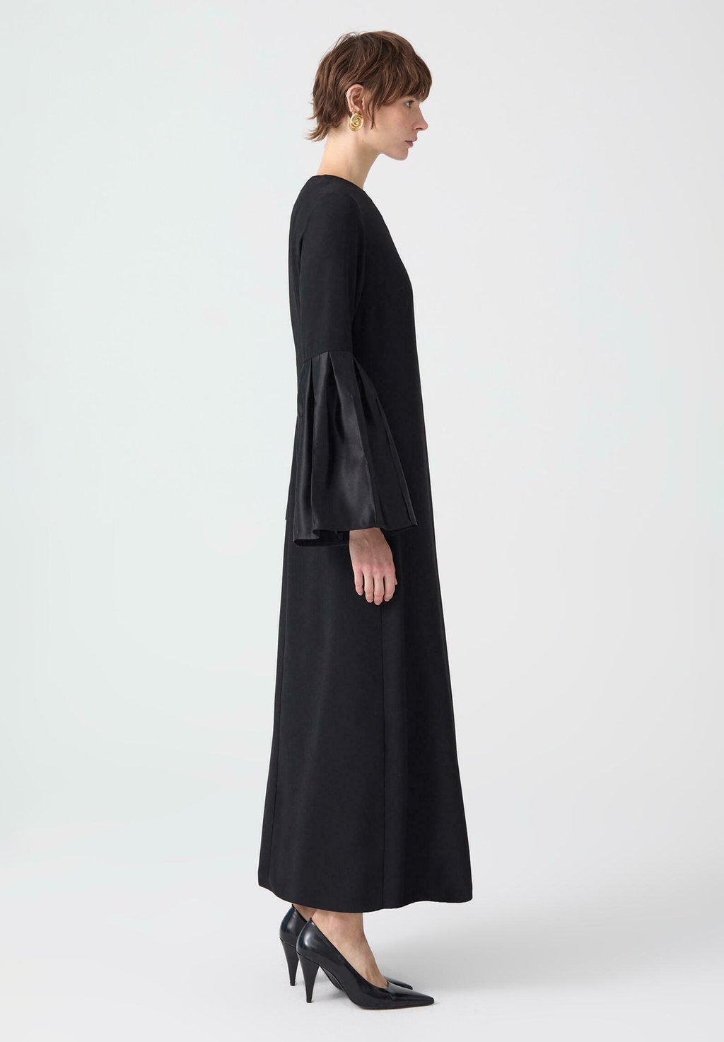 Платье макси TAFFETA SLEEVE DETAILED Touché Privé, черный
Платье макси TAFFETA SLEEVE DETAILED Touché Privé, черный