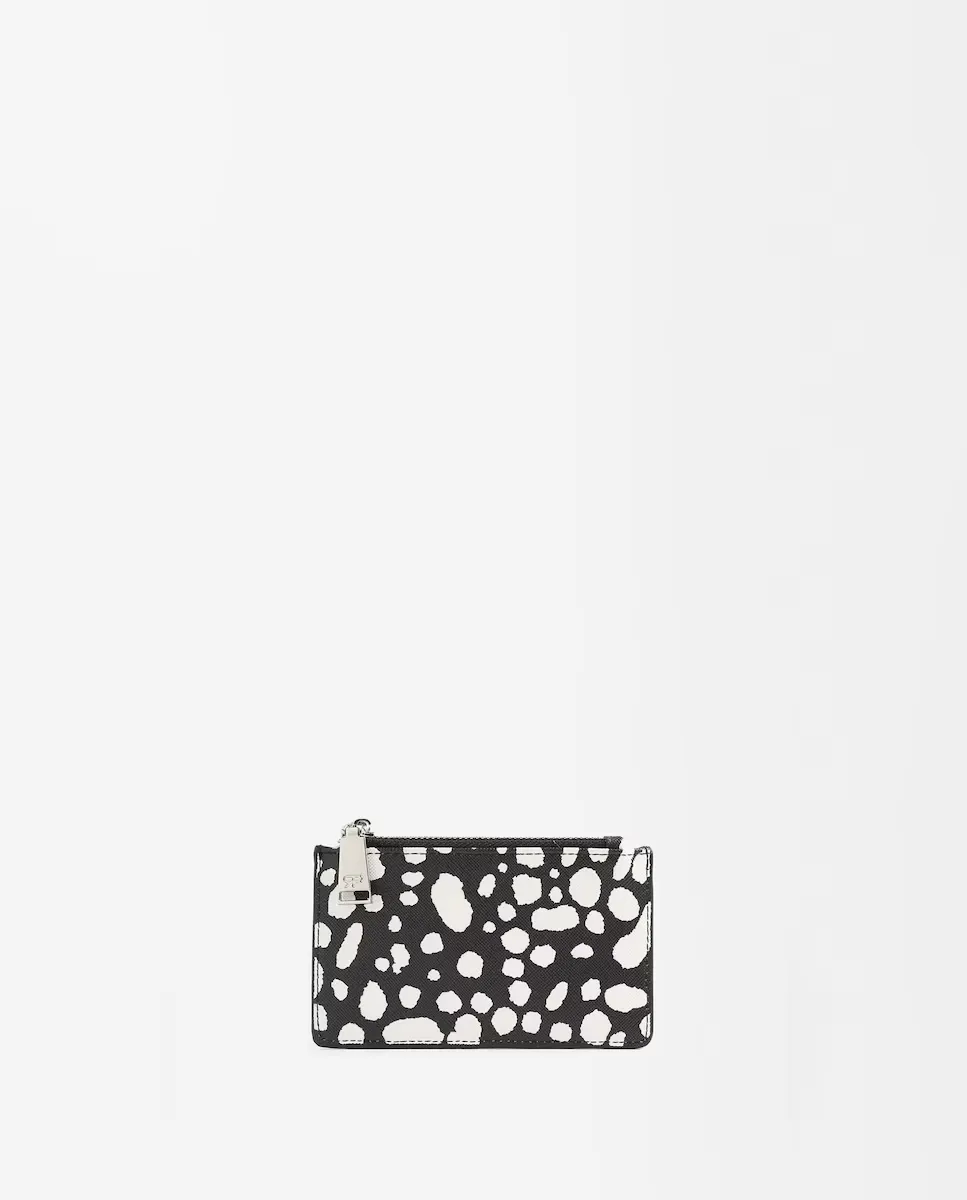 Маленькая женская визитница с застежкой-молнией и анималистичным принтом Parfois, черный
Маленькая женская визитница с застежкой-молнией и анималистичным принтом Parfois, черный