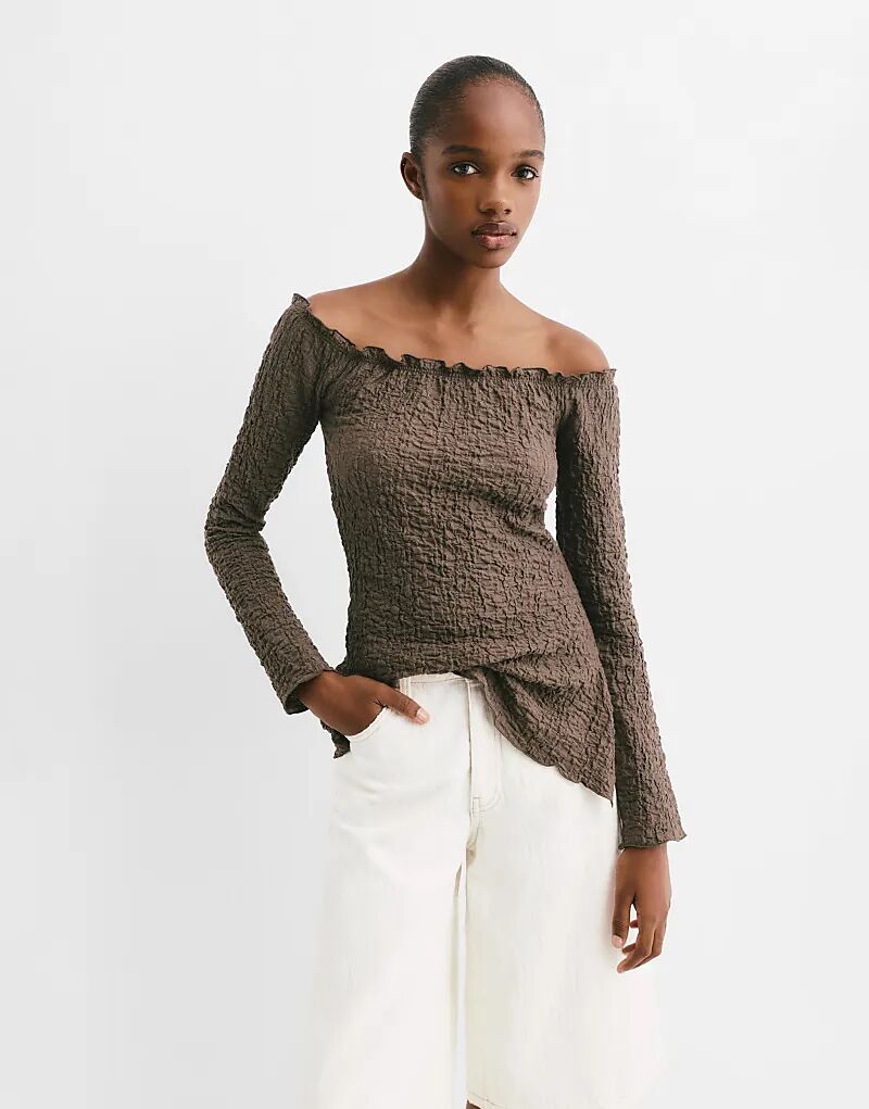 Топ с плиссировкой и лифом Bardot Pull&Bear цвета охры
Топ с плиссировкой и лифом Bardot Pull&Bear цвета охры