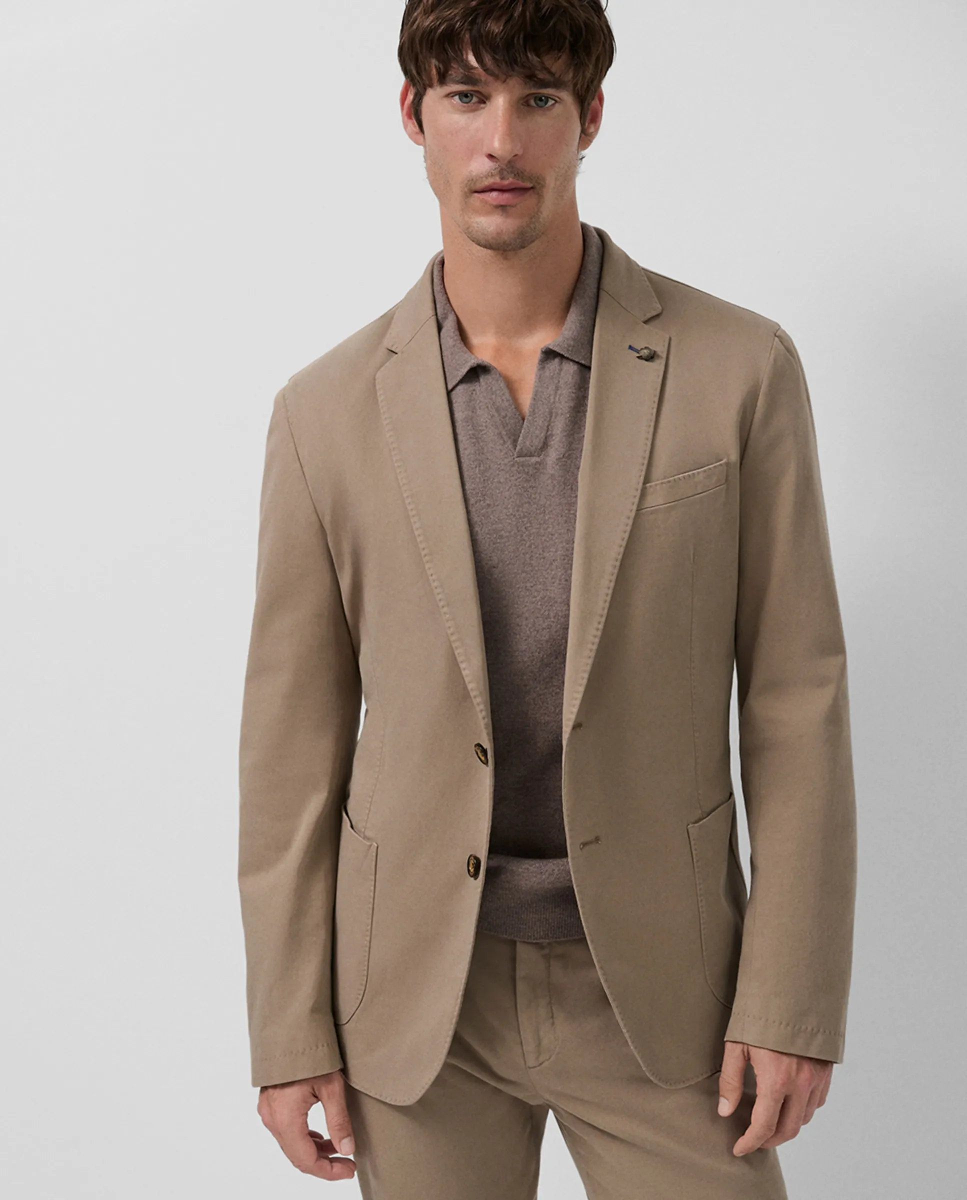 Мужская куртка из окрашенного хлопка Roberto Verino, светло-коричневый
Мужская куртка из окрашенного хлопка Roberto Verino, светло-коричневый