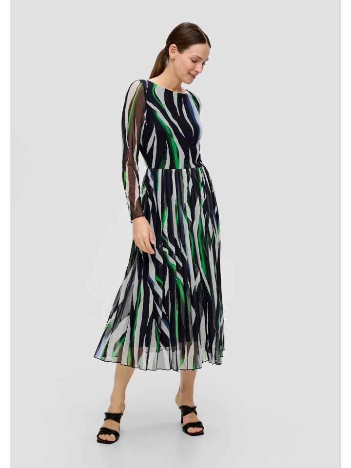 Длинное платье s.Oliver, цвет blau/mehrfarbig
Длинное платье s.Oliver, цвет blau/mehrfarbig