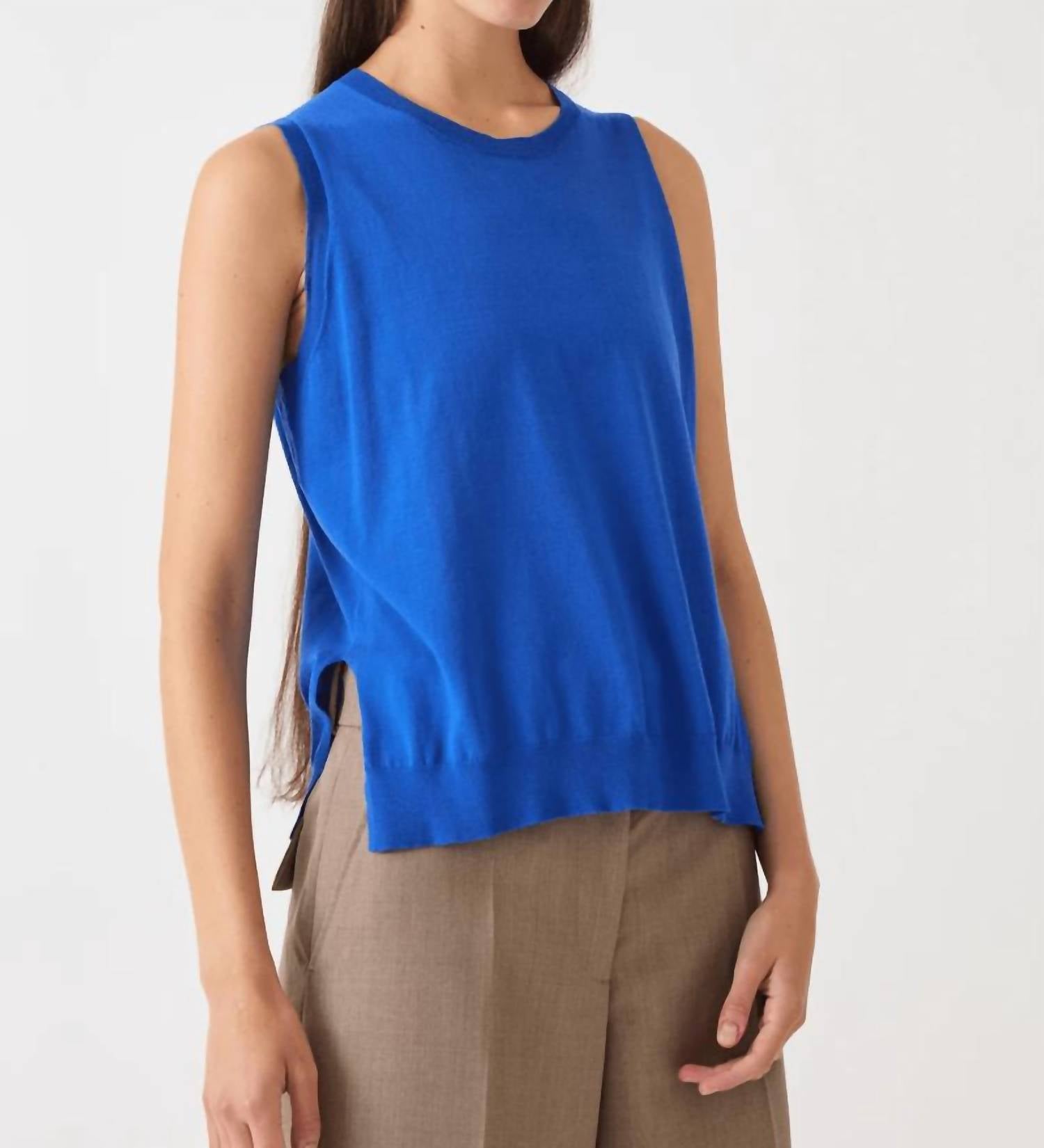 Жилет Elisa Fine Pima Cotton в цвете Cobalt DEMYLEE New York, Cobalt
Жилет Elisa Fine Pima Cotton в цвете Cobalt DEMYLEE New York, Cobalt