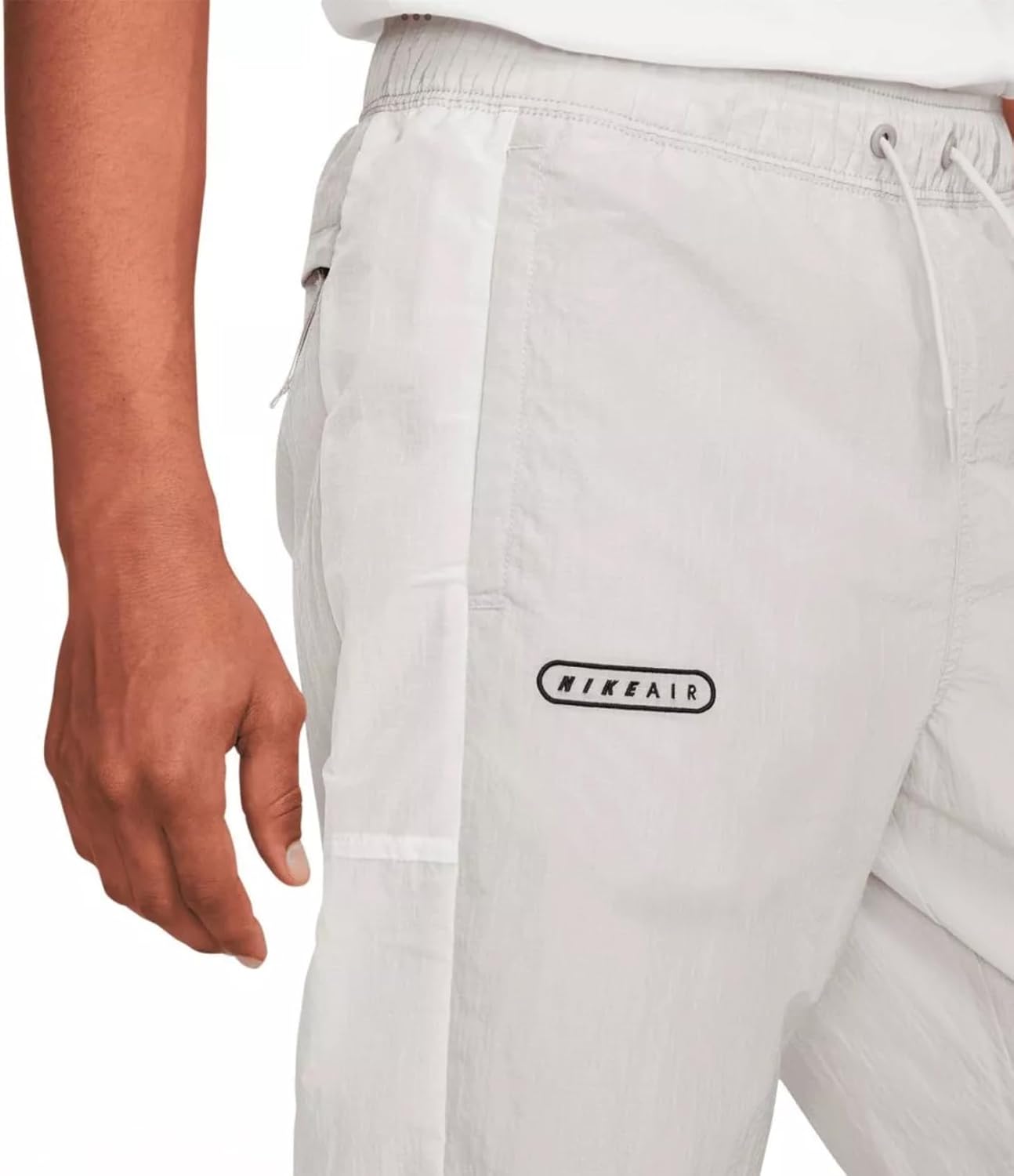 Мужские спортивные брюки Nike Air с тканой подкладкой, светло-серые, Light Gray
Мужские спортивные брюки Nike Air с тканой подкладкой, светло-серые, Light Gray