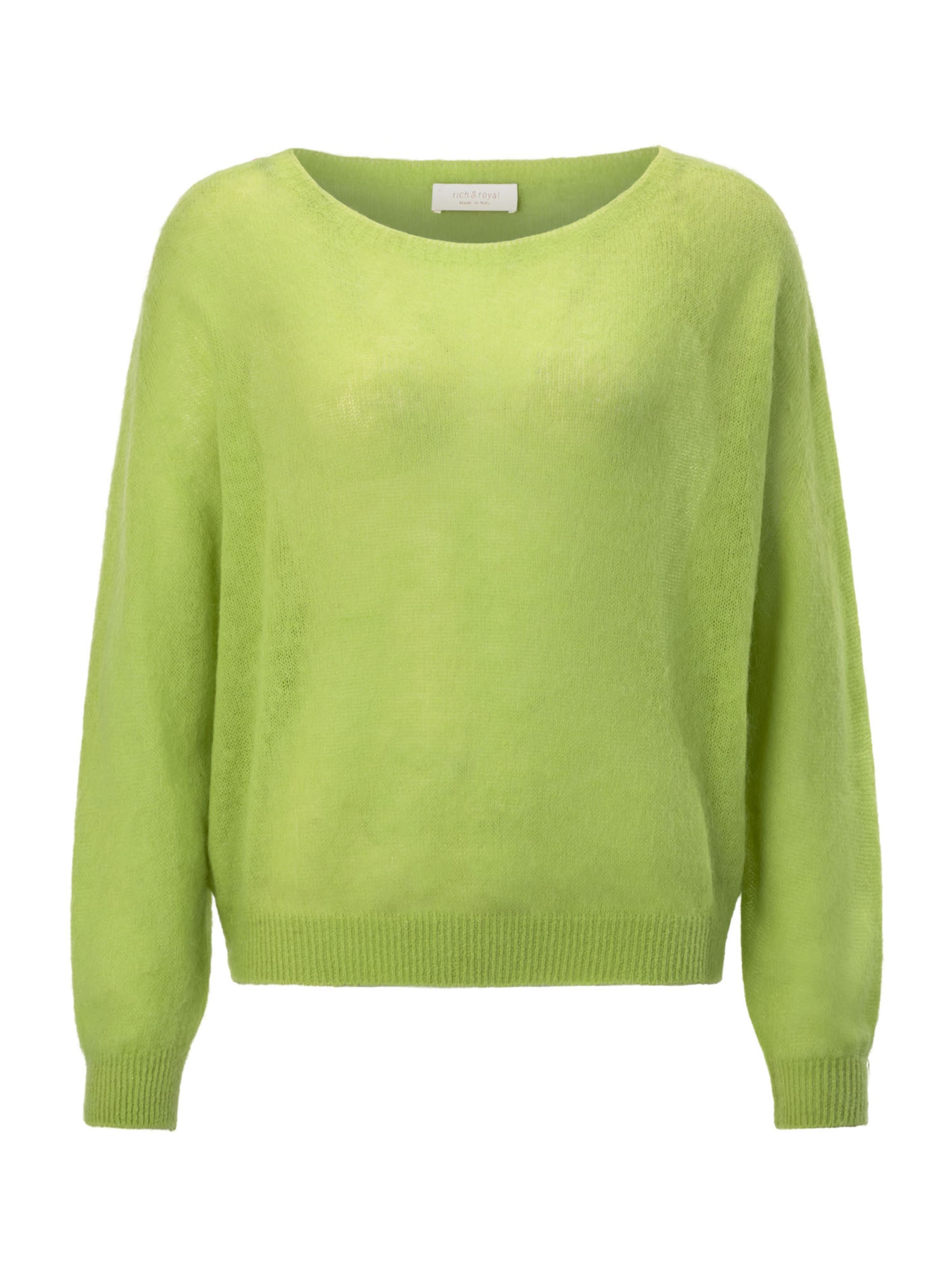 Rich & Royal Свитер в зеленом цвете
Rich & Royal Свитер в зеленом цвете