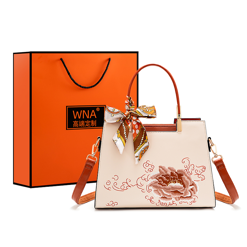 Синтетическая кожаная сумка, плечевая сумка, сумка через плечо среднего размера женская экрю Вигно, экрю Лили
Синтетическая кожаная сумка, плечевая сумка, сумка через плечо среднего размера женская экрю Вигно, экрю Лили