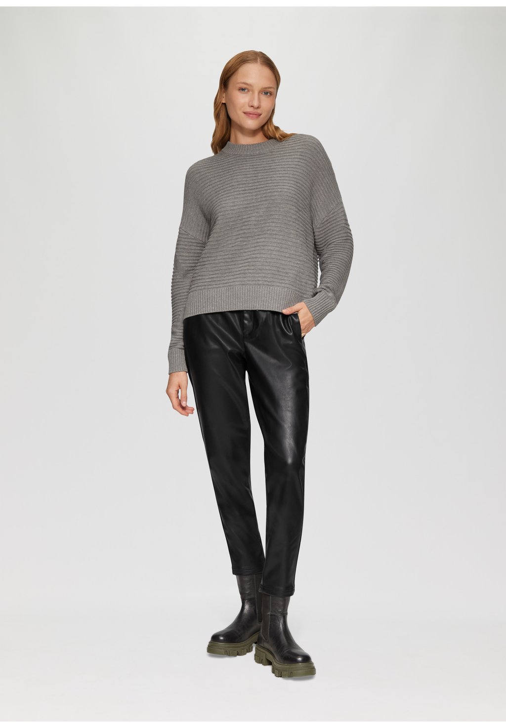 Брюки s.Oliver, черный
Брюки s.Oliver, черный