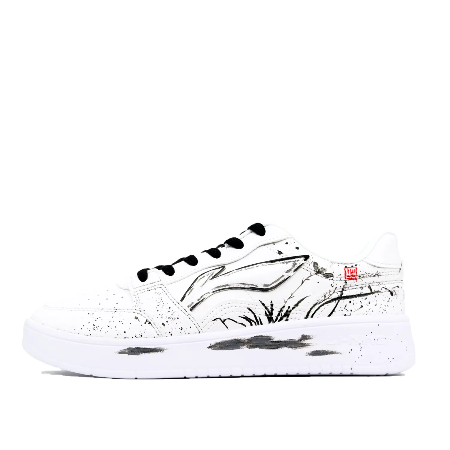 LINING Кроссовки для скейтбординга Acer Truncatum с противоскользящим покрытием, износостойкие, низкие, мужские, белые
LINING Кроссовки для скейтбординга Acer Truncatum с противоскользящим покрытием, износостойкие, низкие, мужские, белые