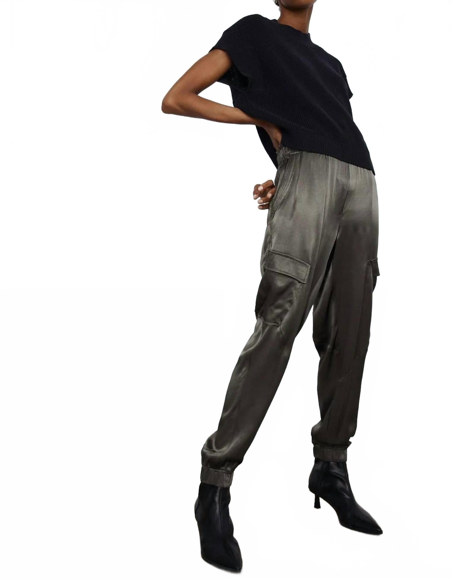 Джоггеры Jacob Cargo в темном хаки MELISSA NEPTON
Джоггеры Jacob Cargo в темном хаки MELISSA NEPTON