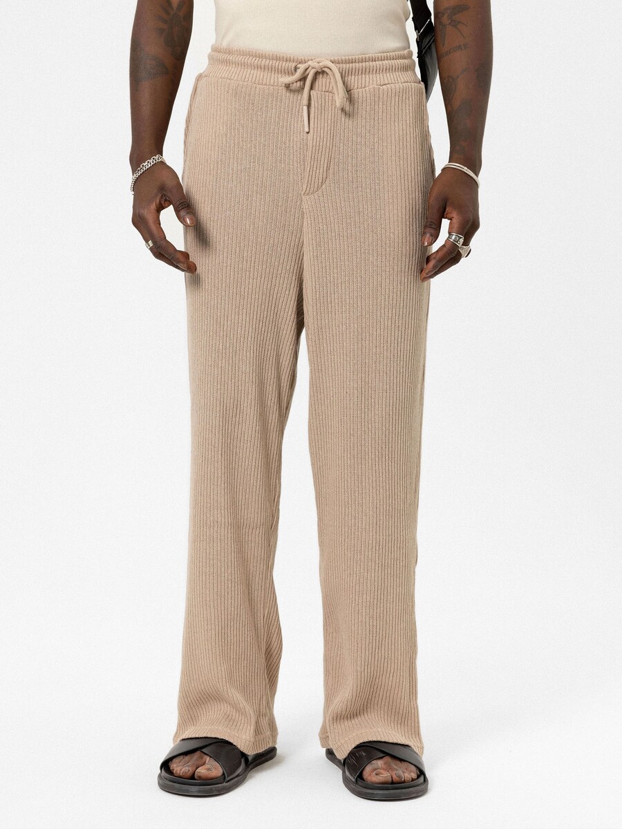 Брюки свободного кроя VAMOS CLO Bugloss, бежевый
Брюки свободного кроя VAMOS CLO Bugloss, бежевый