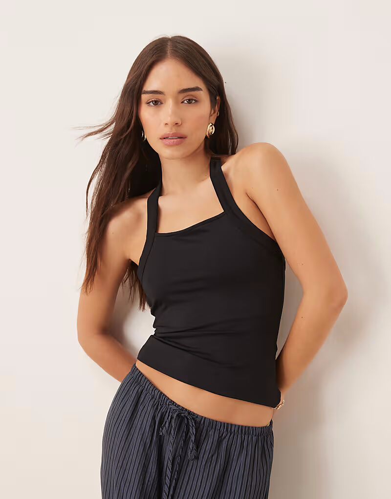 Топ Pimkie с ребристым воротником-халтер черного цвета
Топ Pimkie с ребристым воротником-халтер черного цвета