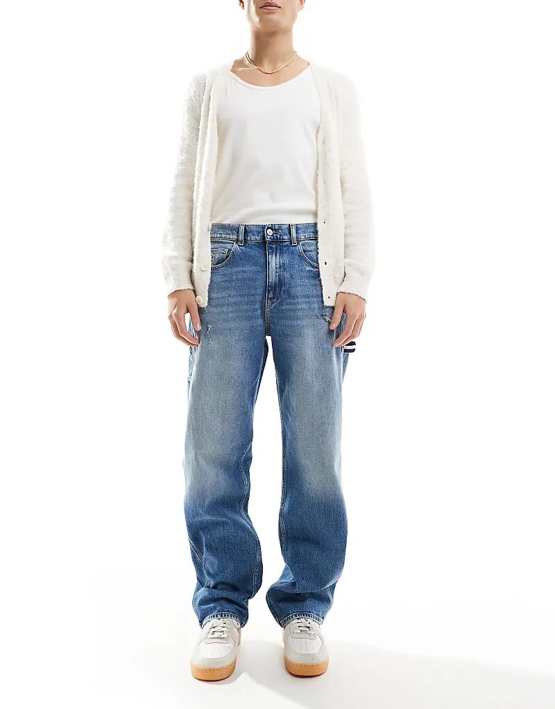 Джинсы Jaimie свободного покроя прямого кроя средней степени стертости Tommy Jeans
Джинсы Jaimie свободного покроя прямого кроя средней степени стертости Tommy Jeans