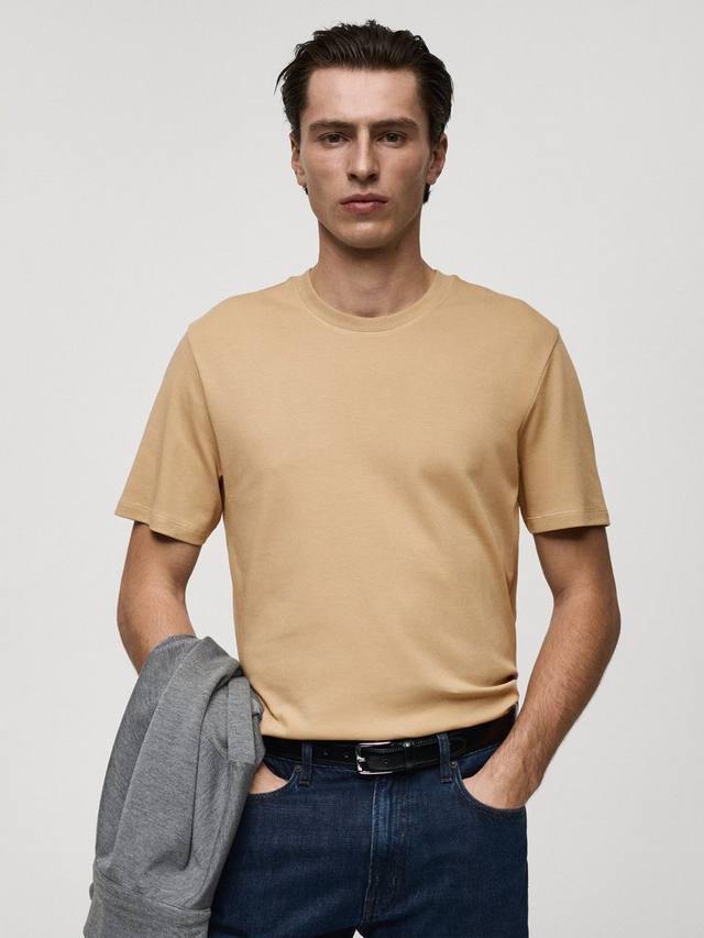 Хлопчатобумажная футболка kimi regular fit с коротким рукавом Mango, цвет Medium Brown
Хлопчатобумажная футболка kimi regular fit с коротким рукавом Mango, цвет Medium Brown