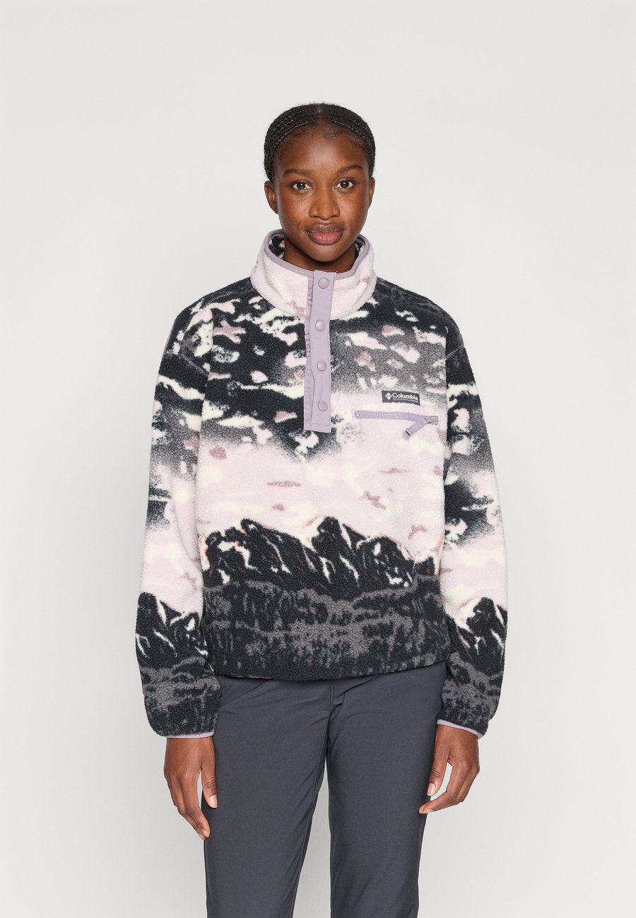 Джемпер Columbia HELVETIA II PRINTED CROPPED HALF SNAP, Lila/Light Pink
Джемпер Columbia HELVETIA II PRINTED CROPPED HALF SNAP, Lila/Light Pink