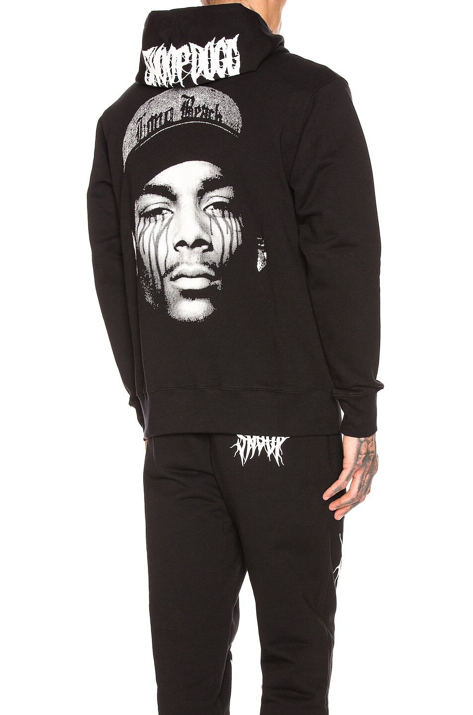 Худи Sss World Corp SSSNOOP Tears, цвет Black & White
Худи Sss World Corp SSSNOOP Tears, цвет Black & White