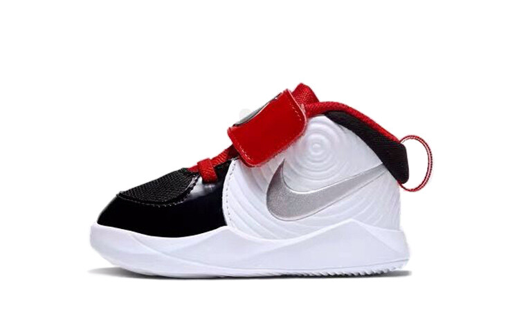 Кроссовки для малышей Nike Team Hustle D 9 TD
Кроссовки для малышей Nike Team Hustle D 9 TD