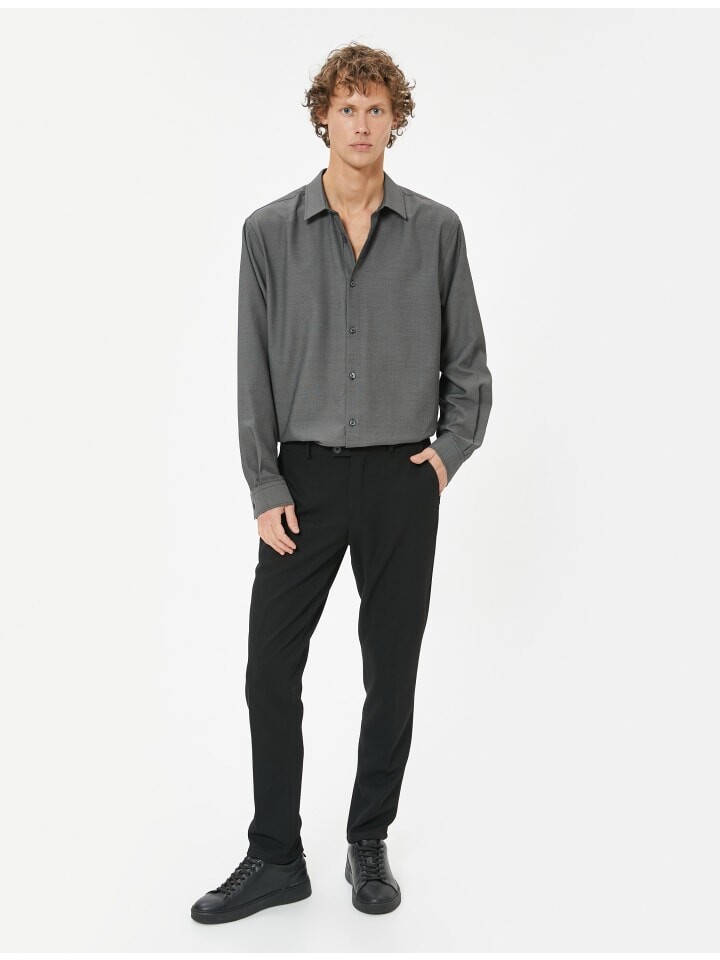 Футболка KOTON, цвет schwarz gemustert
Футболка KOTON, цвет schwarz gemustert