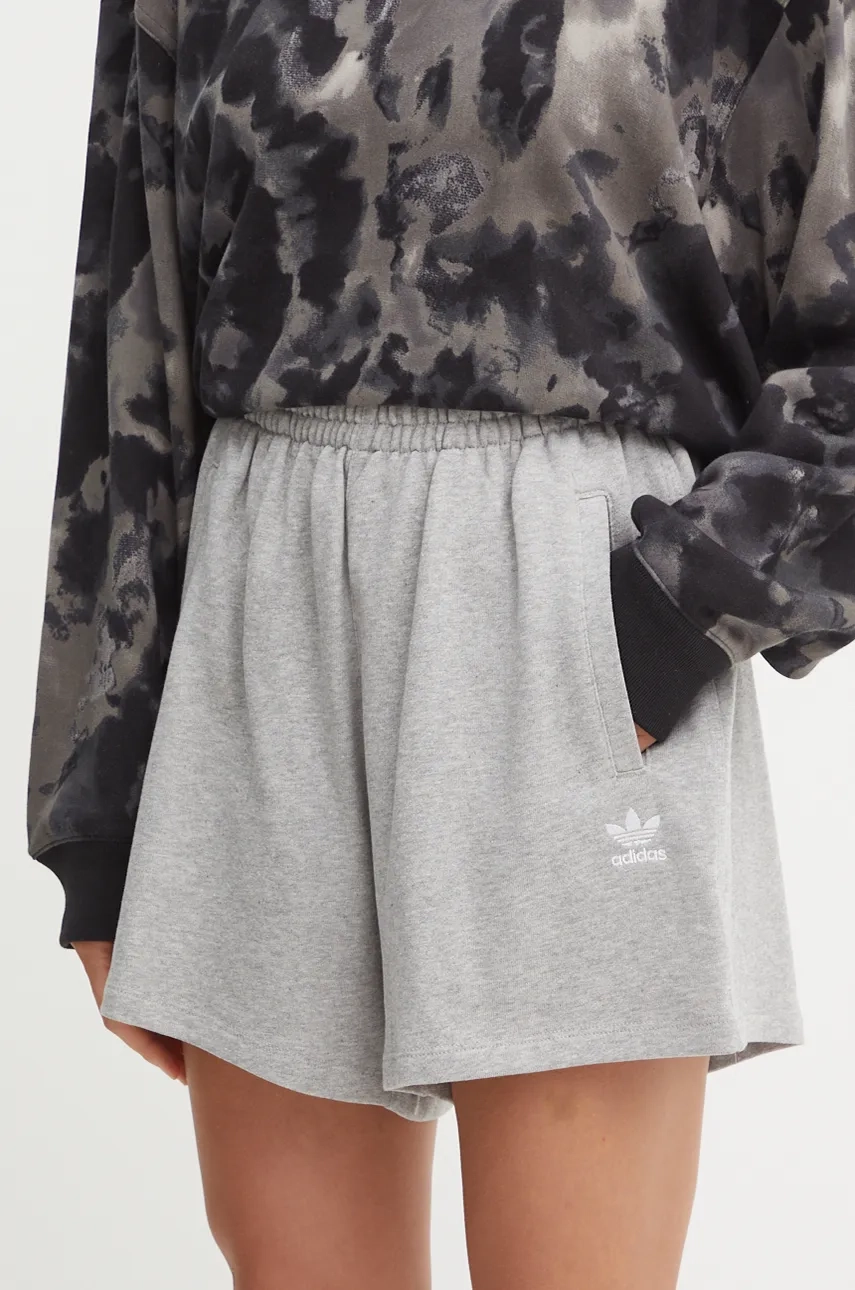 Хлопковые шорты adidas Originals, серый
Хлопковые шорты adidas Originals, серый