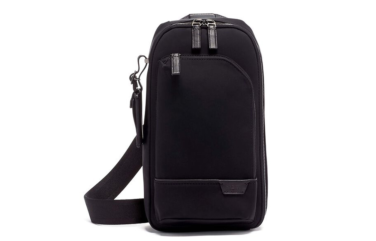 Нейлоновая ткань Мужская черная сумка через плечо на одно плечо TUMI
Нейлоновая ткань Мужская черная сумка через плечо на одно плечо TUMI