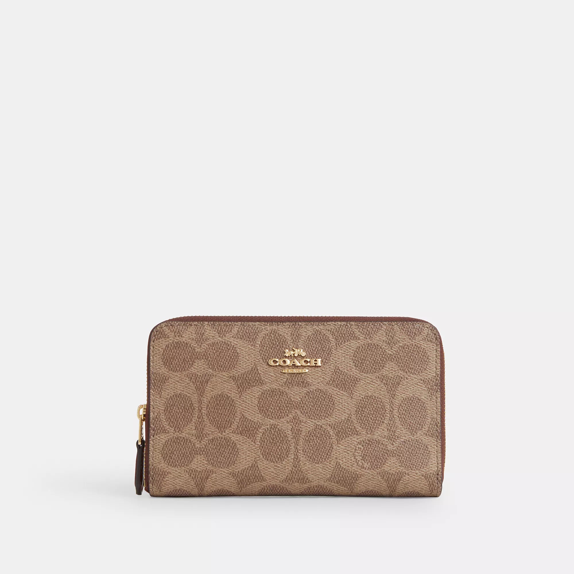 Coach Outlet Средний ID Zip Кошелек в Подписной Холст, золотой/бежевый/коричневый
Coach Outlet Средний ID Zip Кошелек в Подписной Холст, золотой/бежевый/коричневый