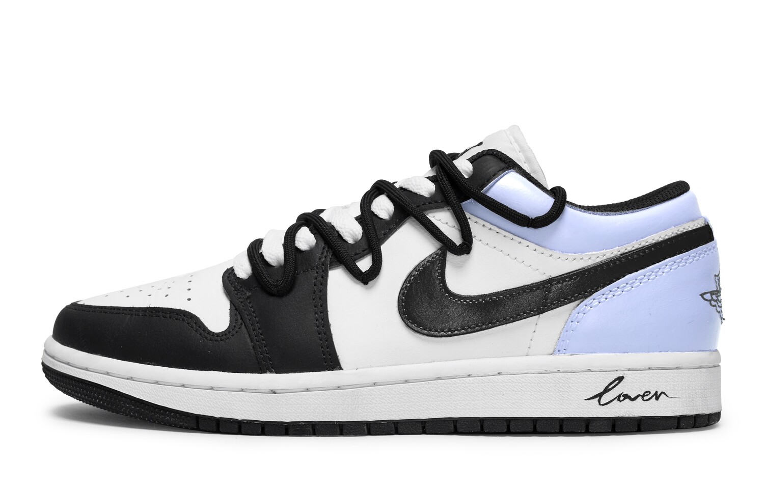 Кроссовки Air Jordan 1 Vintage Basketball Shoes Men Low-top White/Black/Blue, черный/белый/серый/синий
Кроссовки Air Jordan 1 Vintage Basketball Shoes Men Low-top White/Black/Blue, черный/белый/серый/синий