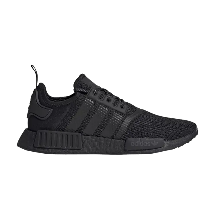 Кроссовки adidas NMD_R1 'Black Carbon', черный
Кроссовки adidas NMD_R1 'Black Carbon', черный