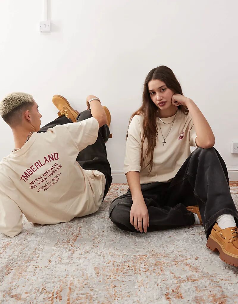 Футболка Timberland oversize бежевого цвета с логотипом рабочей одежды эксклюзивно для ASOS
Футболка Timberland oversize бежевого цвета с логотипом рабочей одежды эксклюзивно для ASOS