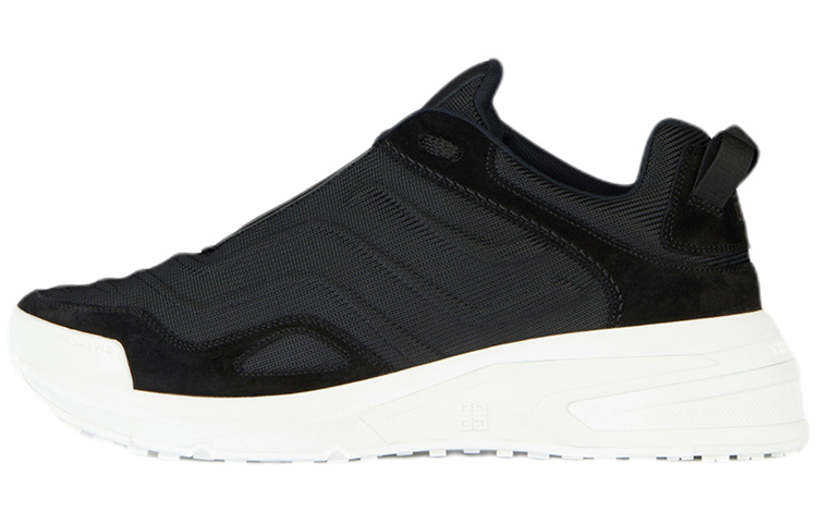 Givenchy Giv 1 Light Runner Black White
Givenchy Giv 1 Light Runner Black White