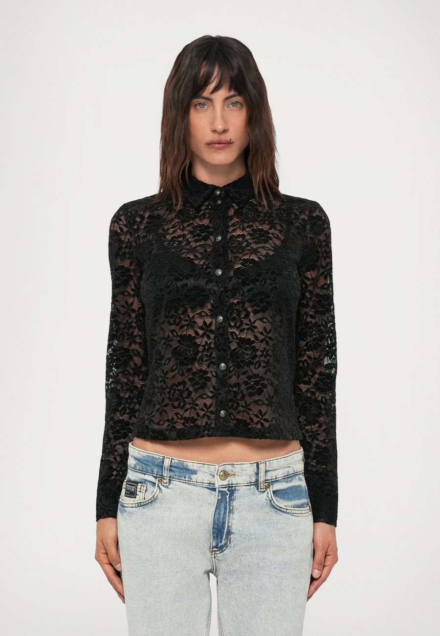 Блуза Versace Jeans Couture Button-down blouse, Black
Блуза Versace Jeans Couture Button-down blouse, Black