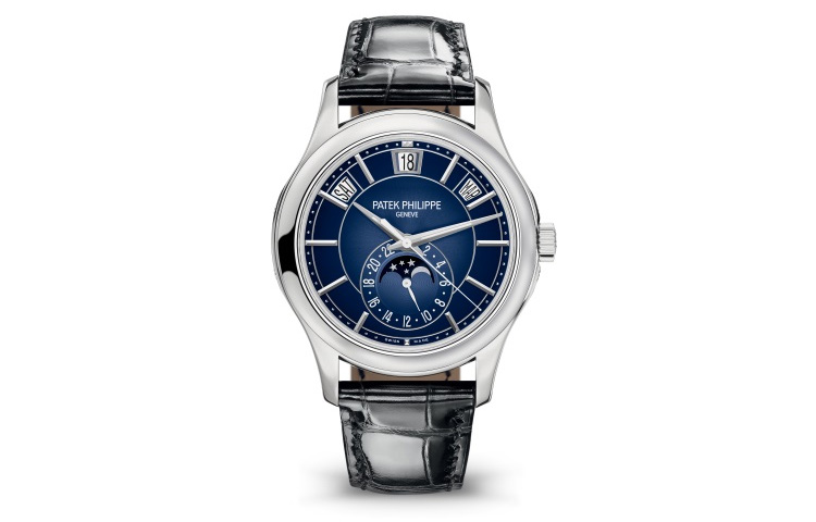 Complications Annual Calendar 5205G 013 PATEK PHILIPPE
Complications Annual Calendar 5205G 013 PATEK PHILIPPE