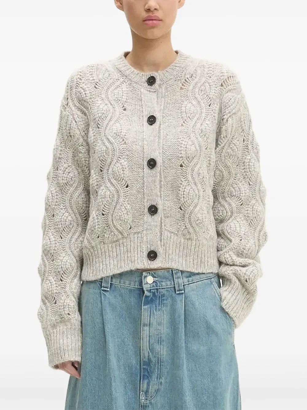 Кардиган с пуговицами, связанный косами SAMSOE SAMSOE, серый
Кардиган с пуговицами, связанный косами SAMSOE SAMSOE, серый