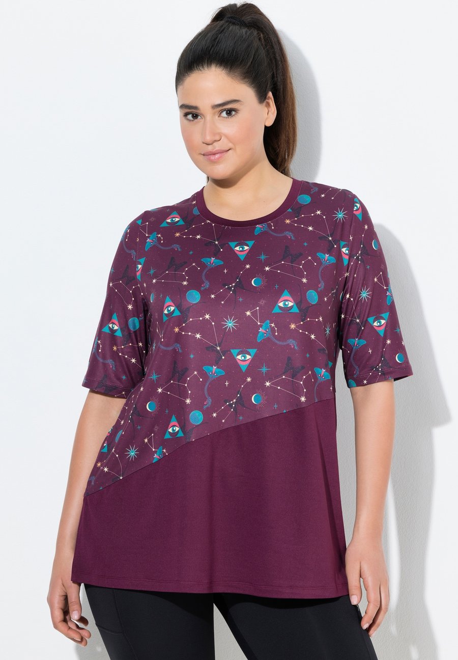 Футболка Ulla Popken QUICK DRYING CELESTIAL PERFORMANCE, Aubergine/Purple, Фиолетовый, Футболка Ulla Popken QUICK DRYING CELESTIAL PERFORMANCE, Aubergine/Purple
Футболка Ulla Popken QUICK DRYING CELESTIAL PERFORMANCE, Aubergine/Purple, Фиолетовый, Футболка Ulla Popken QUICK DRYING CELESTIAL PERFORMANCE, Aubergine/Purple