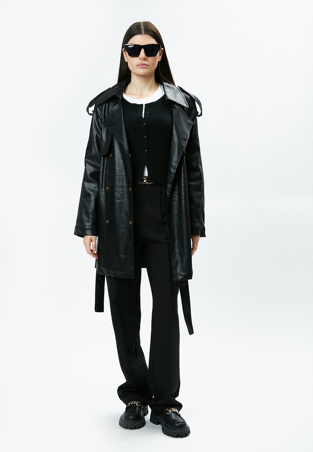 Тренчкот INFLUENCER, черный
Тренчкот INFLUENCER, черный