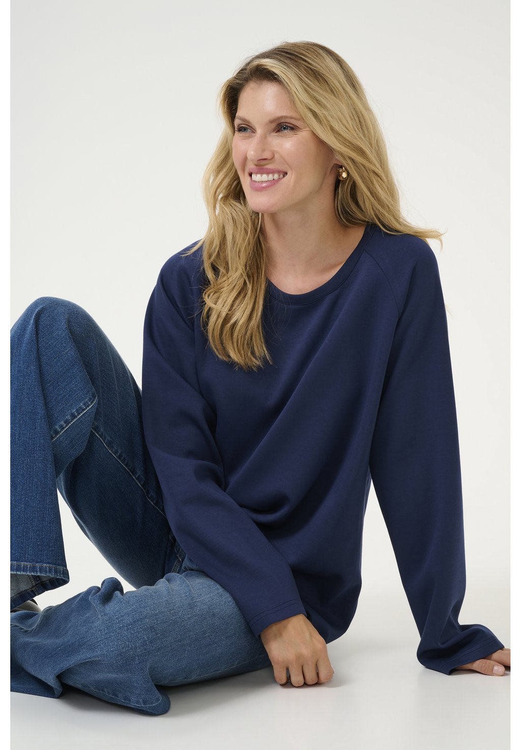 Топ с длинными рукавами ADONA Kaffe, темно-синий
Топ с длинными рукавами ADONA Kaffe, темно-синий