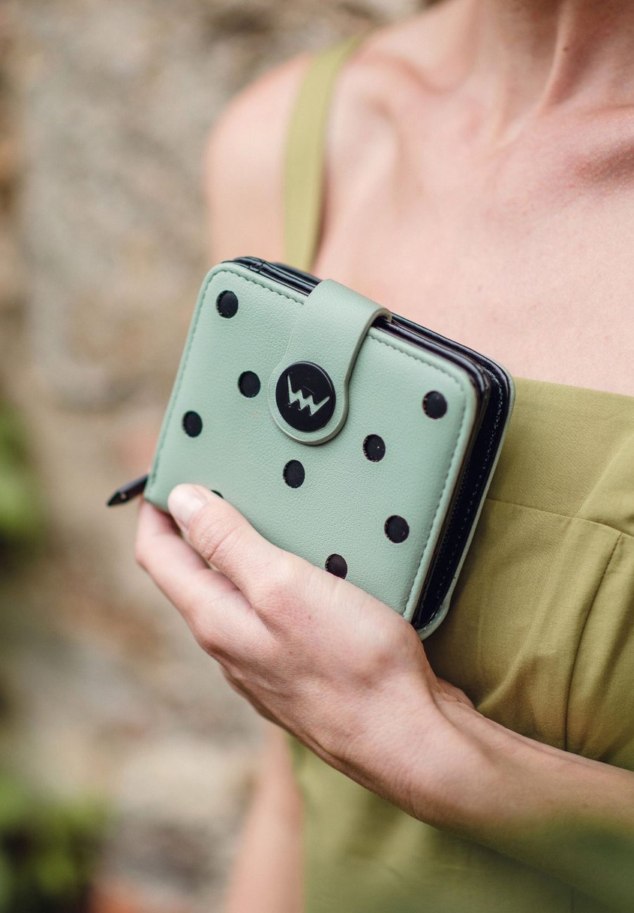 Кошелек VUCH PIPPA, Green
Кошелек VUCH PIPPA, Green