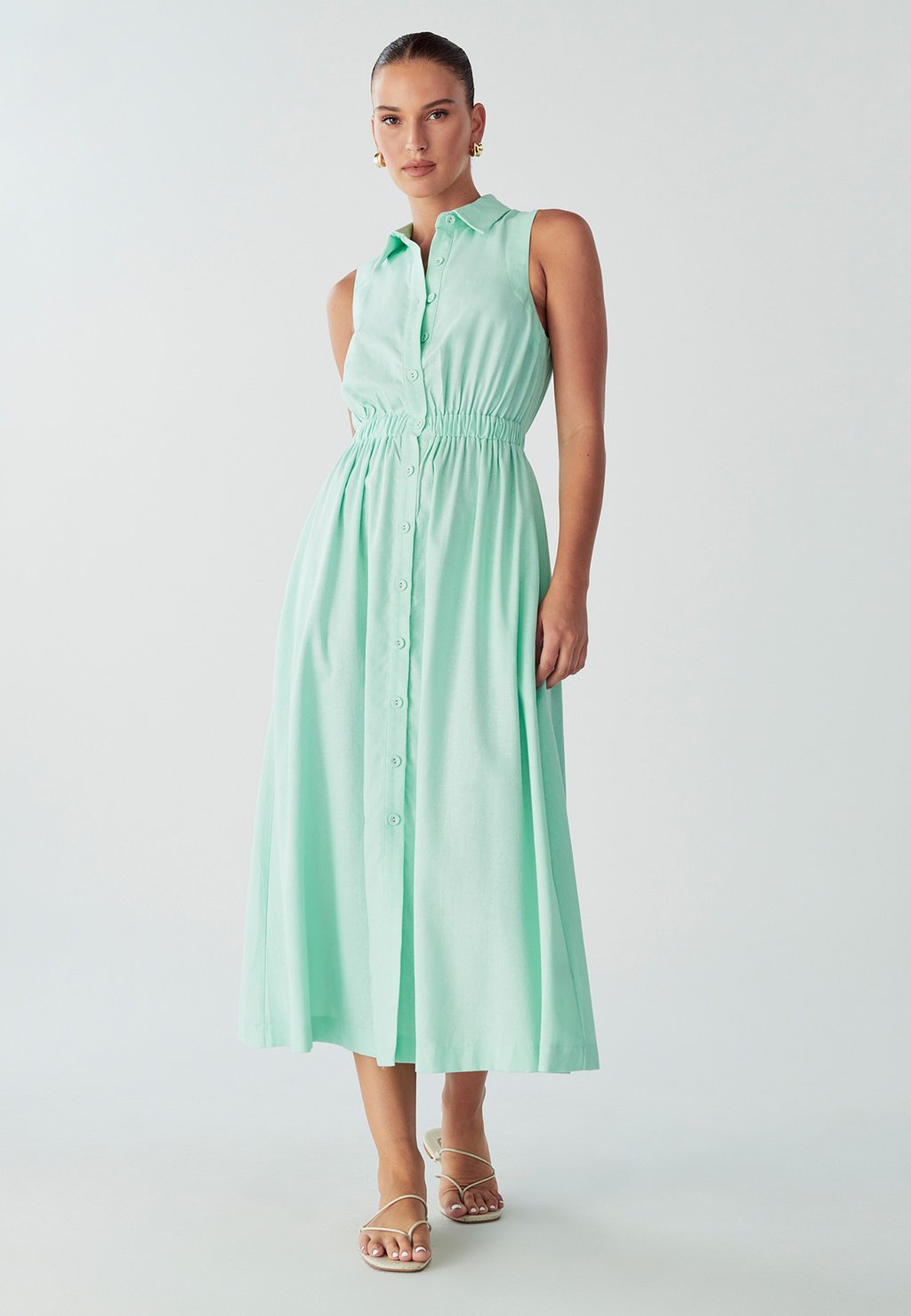 Платье-рубашка LINA WILLA, светло-зеленый
Платье-рубашка LINA WILLA, светло-зеленый