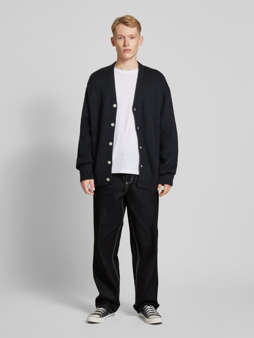 Джинсы свободного кроя с карманами, модель «SIMPLE PANT» Carhartt Work In Progress, черный
Джинсы свободного кроя с карманами, модель «SIMPLE PANT» Carhartt Work In Progress, черный