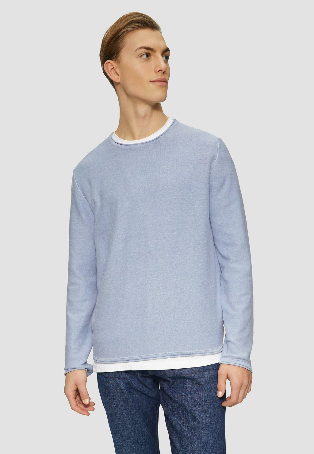 Джемпер GEWASCHENER MIT ROLLKANTE QS, светло-голубой
Джемпер GEWASCHENER MIT ROLLKANTE QS, светло-голубой