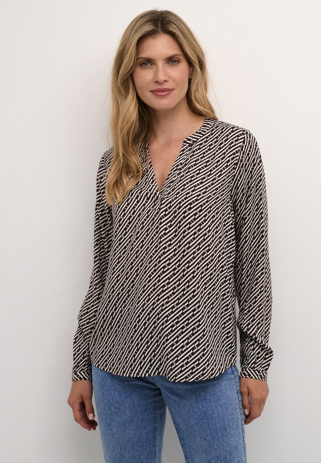 Блузка Kaffe Kakenny Weave, коричневый
Блузка Kaffe Kakenny Weave, коричневый