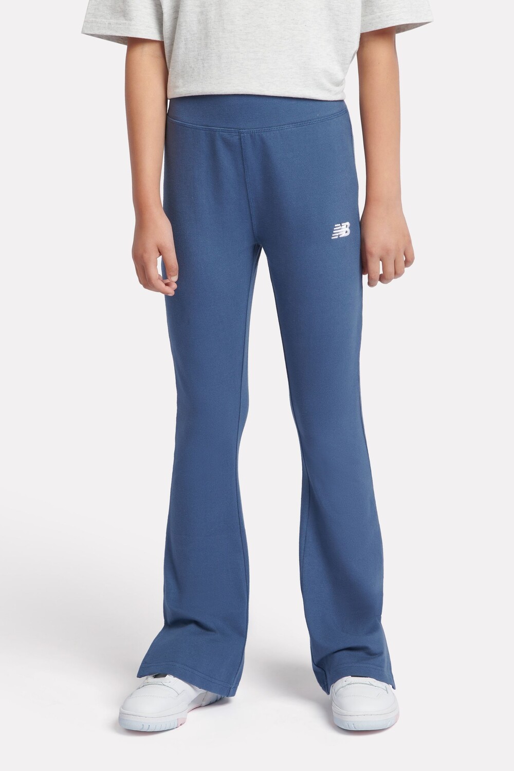 Леггинсы клеш с маленьким логотипом для девочек New Balance, синий
Леггинсы клеш с маленьким логотипом для девочек New Balance, синий