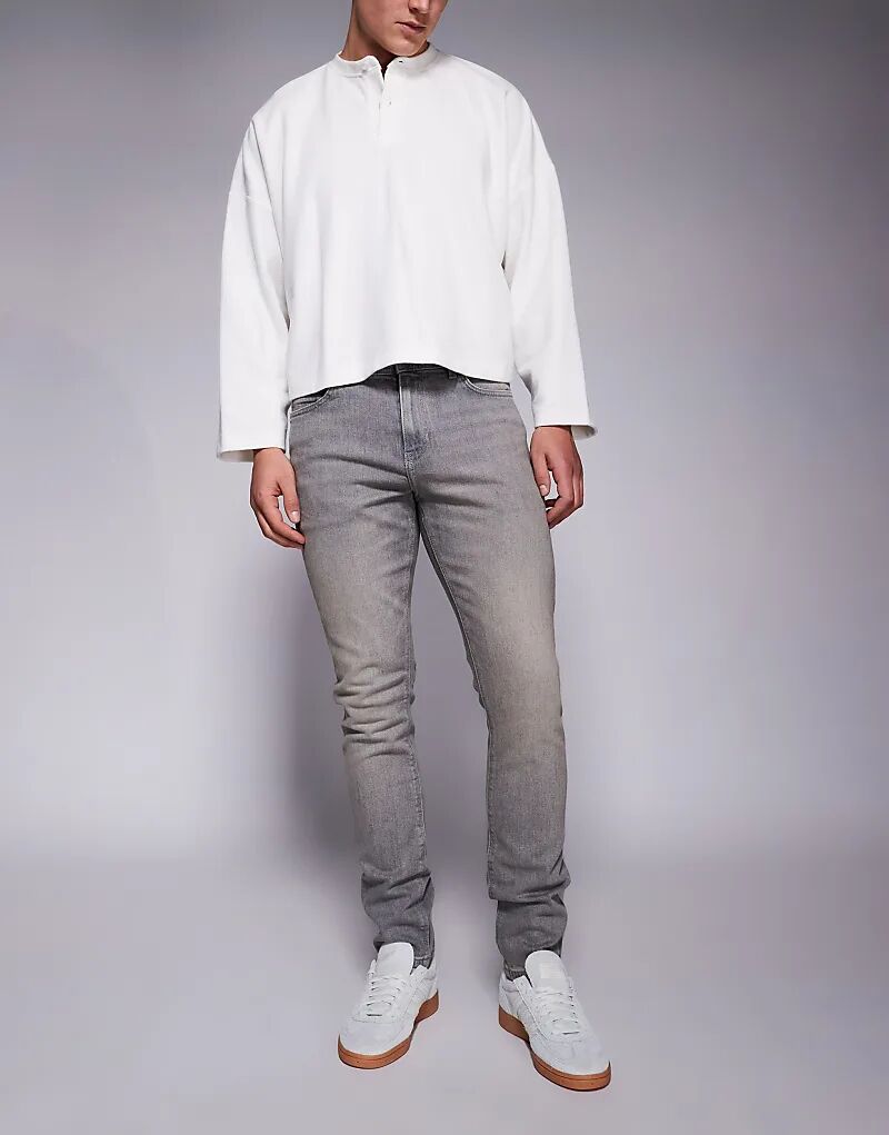 Узкие джинсы серого цвета River Island
Узкие джинсы серого цвета River Island