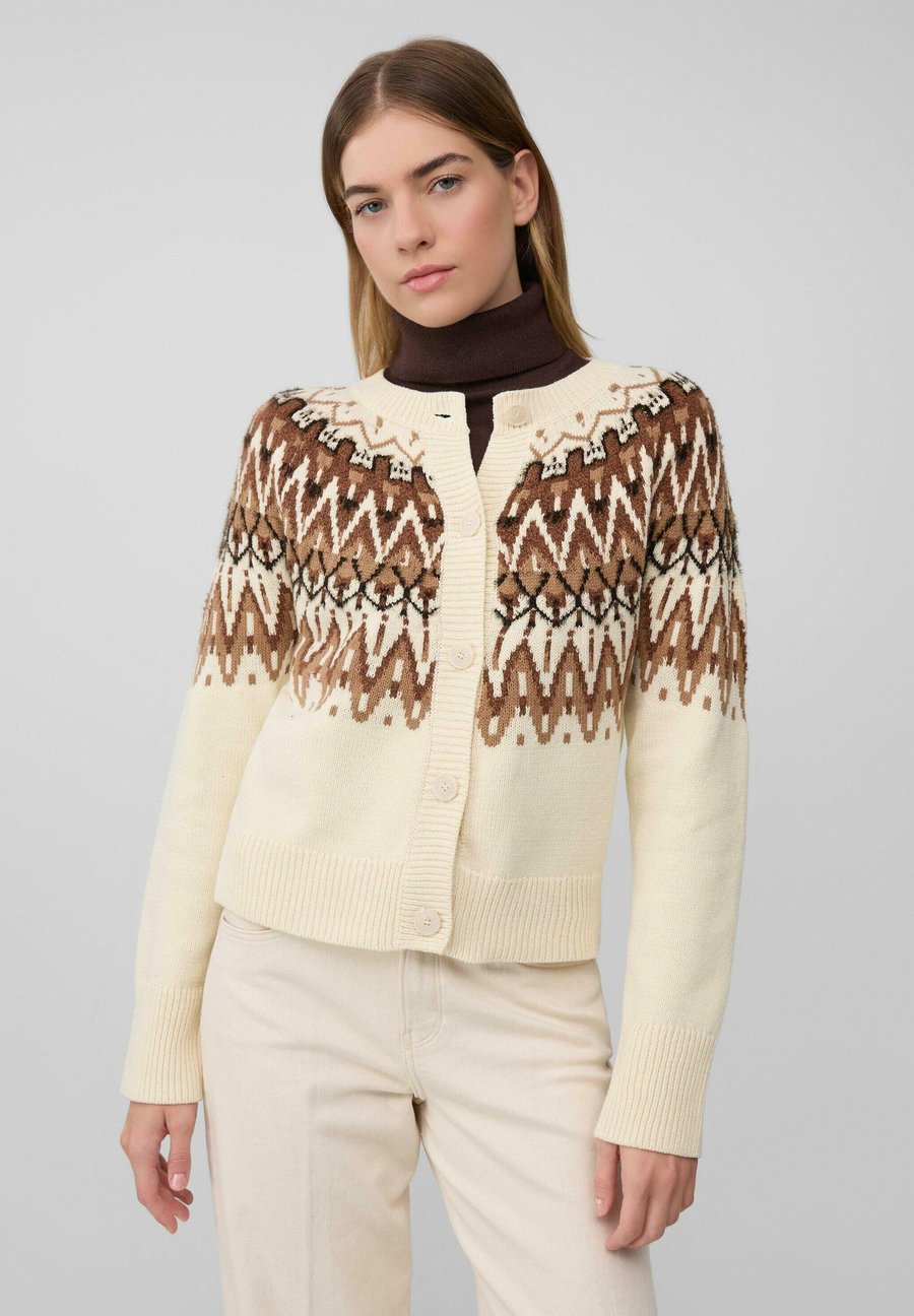 Кардиган s.Oliver Cardigan, Creme/Beige
Кардиган s.Oliver Cardigan, Creme/Beige