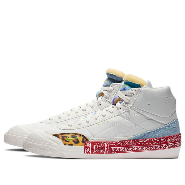 Кроссовки капля тип средний Nike, белый 
Кроссовки капля тип средний Nike, белый