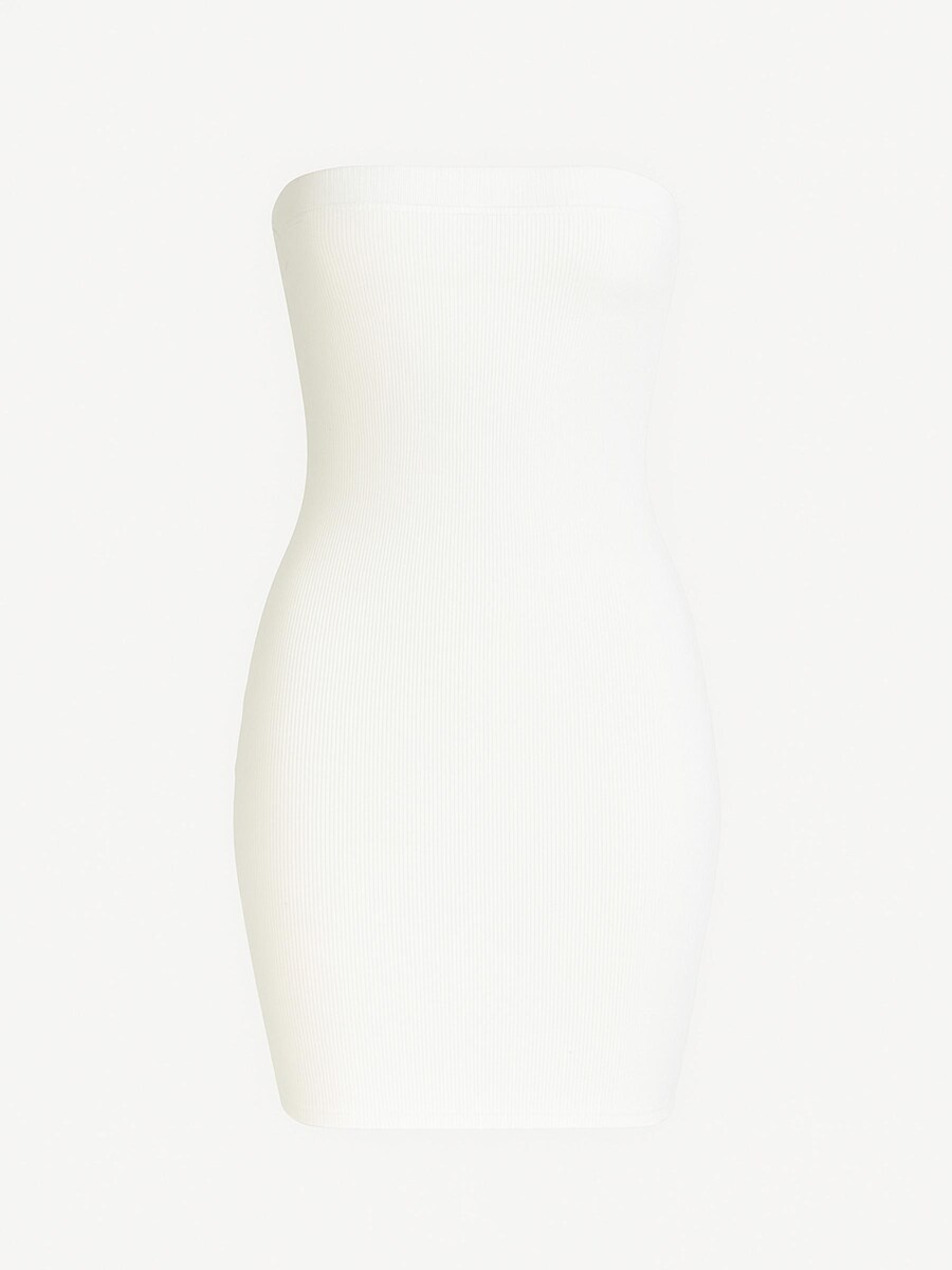 Летнее платье Nudyess Melrose Mini, экрю
Летнее платье Nudyess Melrose Mini, экрю