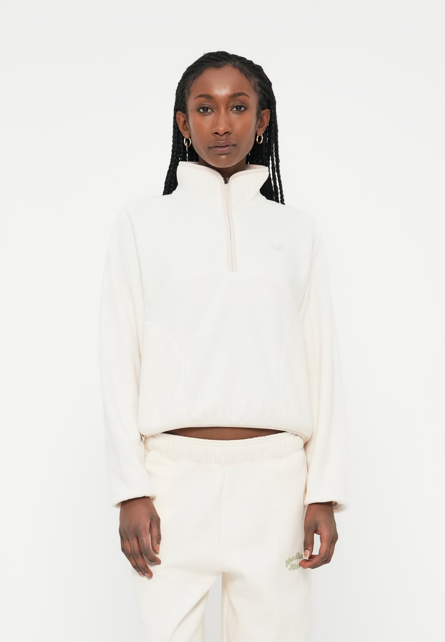 Джемпер New Balance HALF ZIP, White/Off-White
Джемпер New Balance HALF ZIP, White/Off-White